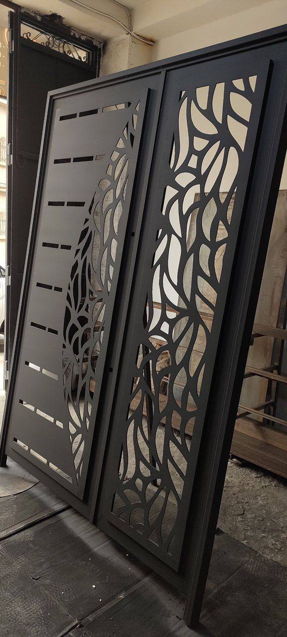 Portes et garde-corps sur mesure